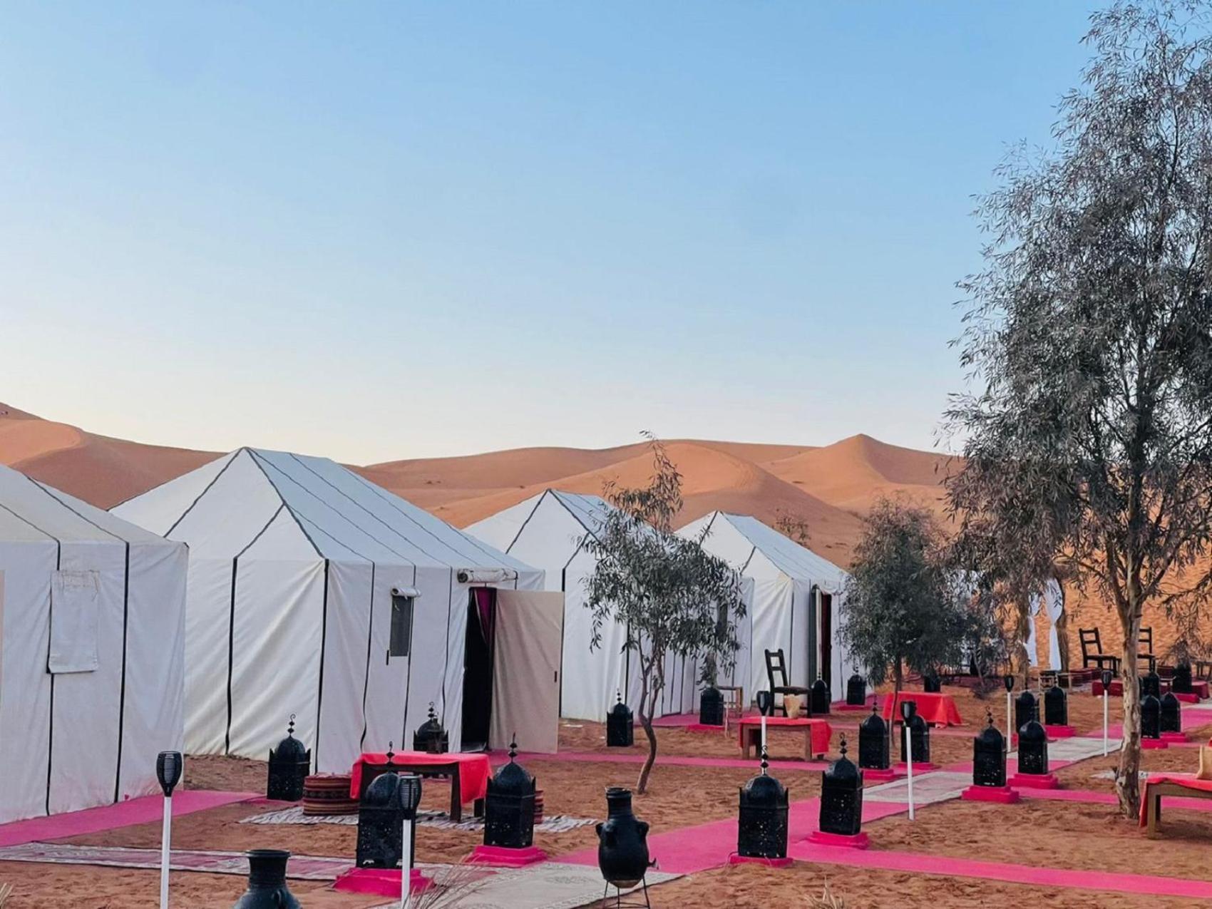 Luxury tent Erg Chebbi Khamlia Desert Camp Merzouga